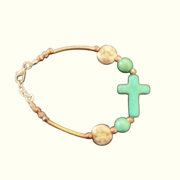 Bracelet  Turquoise Beads Butterfly Clasp Bracelet - Picture 5 of 5